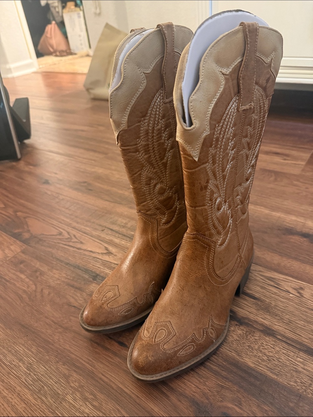 Coconuts by Matisse Two-Tone Brown/Tan Western Cowgirl Boots